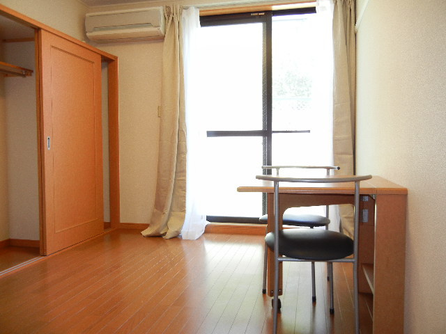 【居間・リビング】 | レオパレスクレド六甲 | レオパレスクレド六甲(GoodHome)