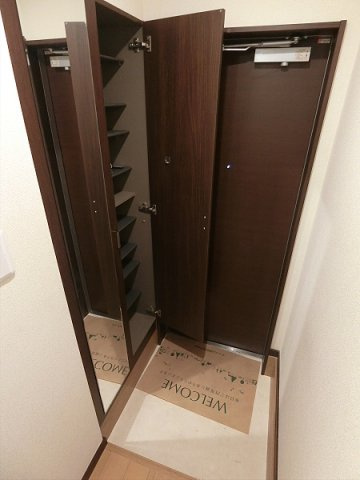 【玄関】