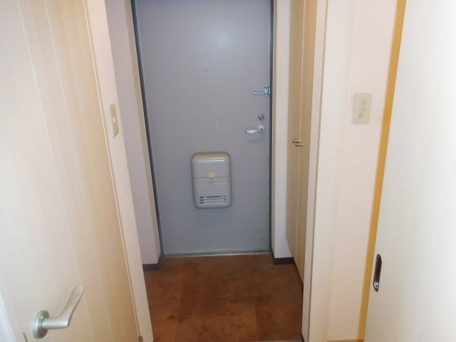 【玄関】 | MAEKAWA BLD