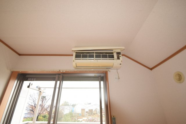 スマイルガーデン柏井の設備|エアコン付き