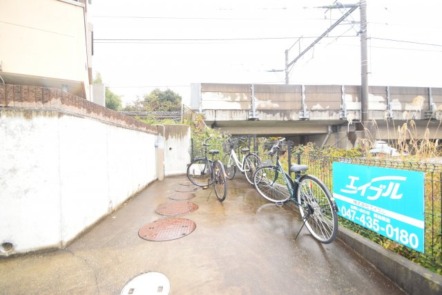 スマイルガーデン柏井のその他共用部分|駐輪スペース