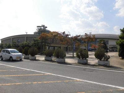 【周辺】 | 大津市和邇南浜　駅近分譲土地 | 図書館から体育館