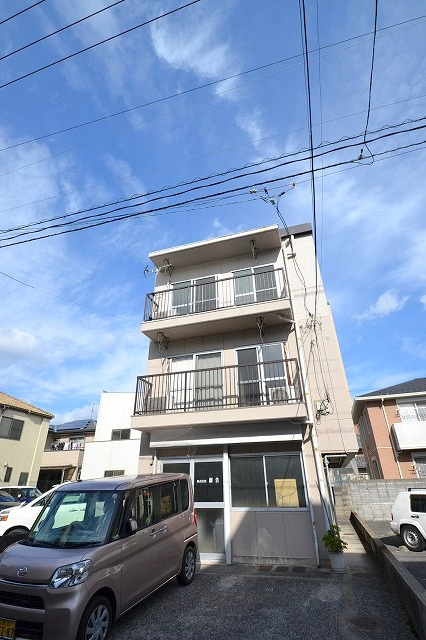 広島市西区東観音町の賃貸マンションの外観|建物外観を気になさる方へ、見た目の良い物件です