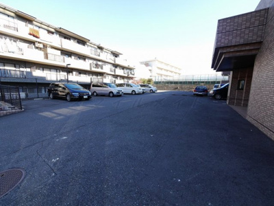 【駐車場】 | アドバンテージヴィラ岡津