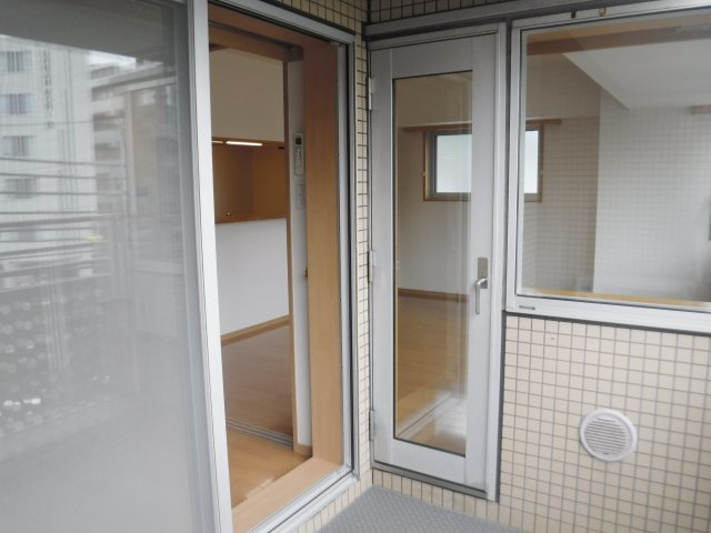 【その他】 | フローラル東葛西８ | 南向き洋室側　バルコニー