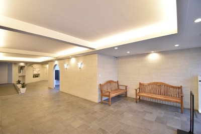 【エントランス】 | 【室内フルリノベーション済・即入居可】千里桃山台セントポリア