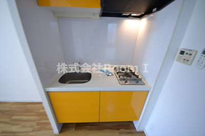 【キッチン】 | アパートメント谷町 | お料理しやすいキッチンです