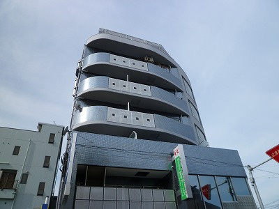 カターラなにわ