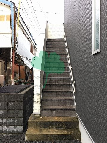 アンピオ吉塚3番館のエントランス