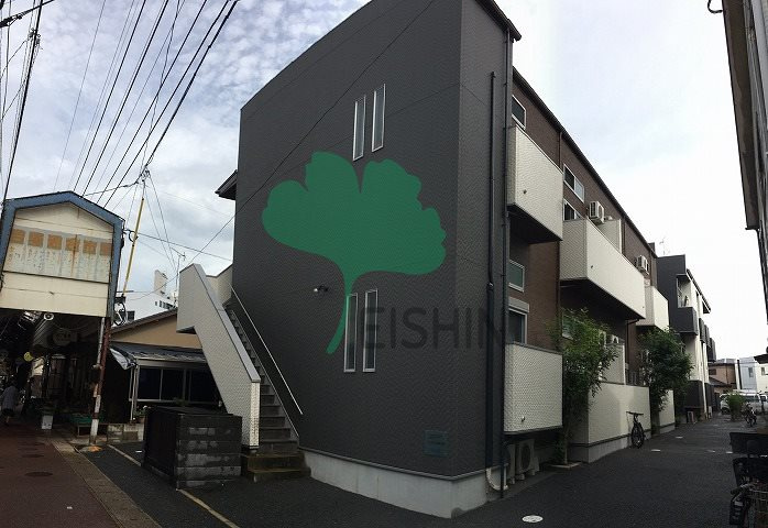 アンピオ吉塚3番館