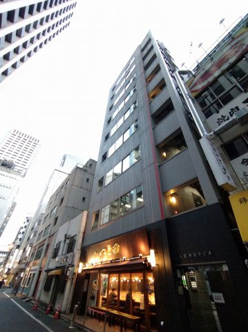 八重洲境井ビルの外観