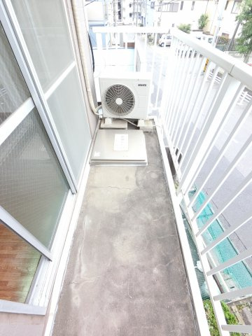【バルコニー】