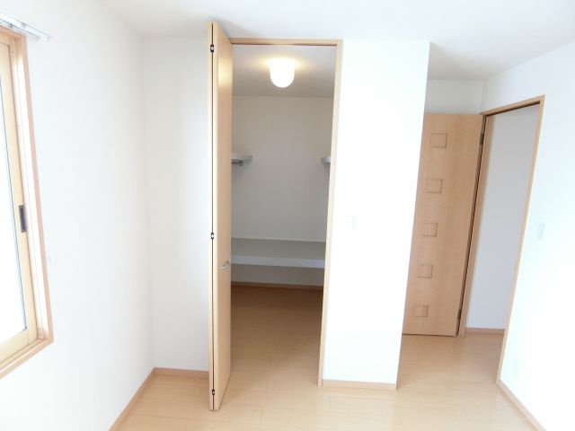 YU壱番館の収納