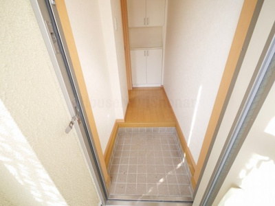 【玄関】 | ファミール津西