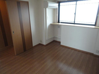 【寝室】 | グランピア | 使い勝手のいい寝室です