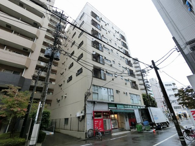 【外観】 | ルナハイツ蒲田 | 来客時に便利なモニターインターホンや雨の日や夜に洗濯する際にも便利な浴室乾燥機設置。