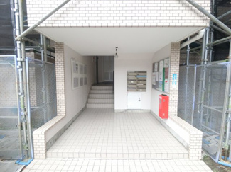 【エントランス】 | マンションエントランスです。
日勤管理で異例に管理されております。