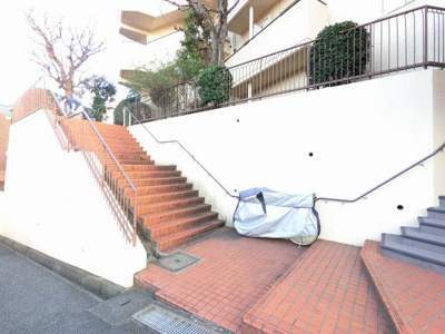 【エントランス】 | グレイス山手弐番館