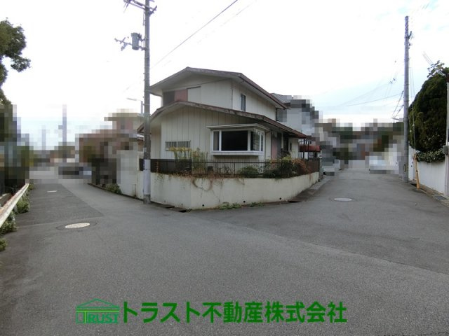 神戸市垂水区神陵台9丁目　土地の前面道路含む現地写真