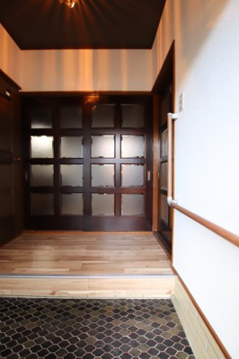 【玄関】 | 堺市美原区平尾2411-10貸家