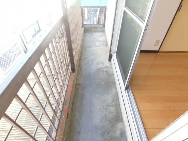 錦ハイツのバルコニー