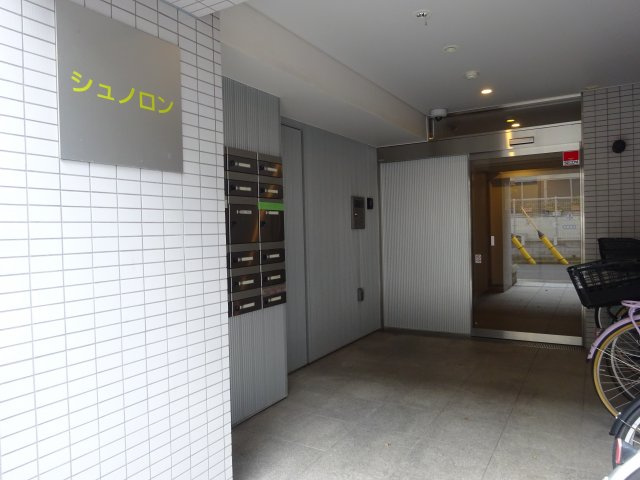 シュノロンのエントランス