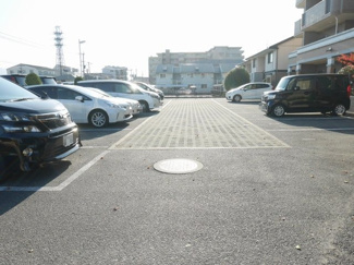 【駐車場】 | ルミエール２１の駐車場