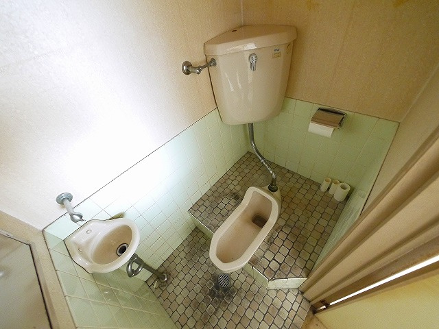 石田ビルのトイレ