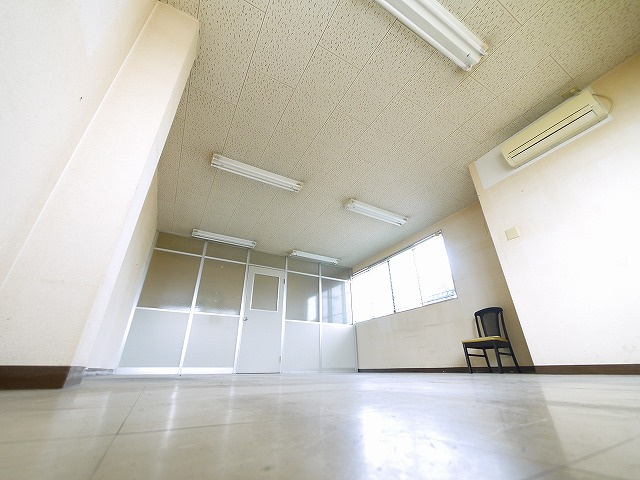 石田ビルの内装