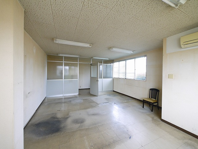 石田ビルの内装