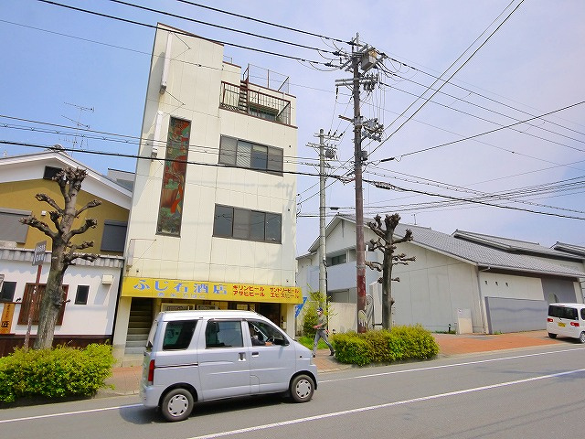 石田ビルの外観