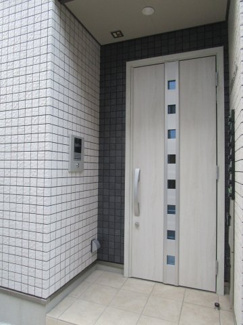 【エントランス】