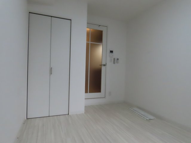 グランパシフィック姫里の洋室