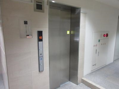リヴェール綾堀川のその他共用部分|エレベーター