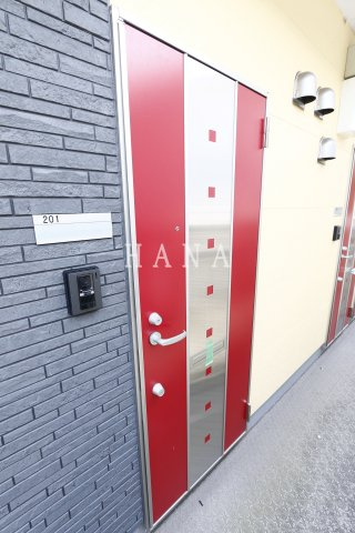 ユナイト追浜 ベネッティーの杜のエントランス|同物件の参考写真です。