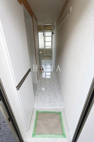 ユナイト追浜 ベネッティーの杜の玄関|同物件の参考写真です。