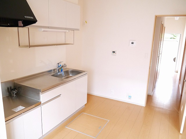 ランドマーク桜井　Ⅱの居間・リビング|こちらの居間で趣味の時間をお楽しみください