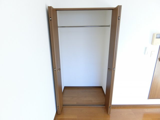 アムールもみの木の収納