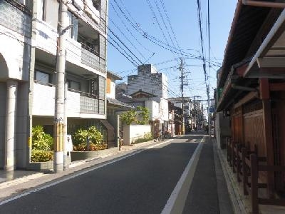 レックスアベニュー四条大宮の周辺|前面道路