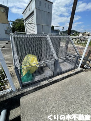 【その他】 | コーポ浅川 | 専用ごみ置き場