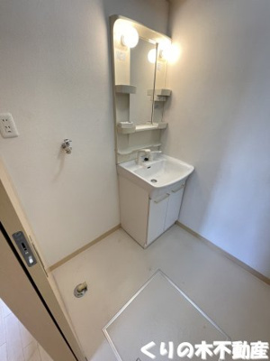 【洗面所】 | コーポ浅川 | コンパクトで使いやすい洗面所