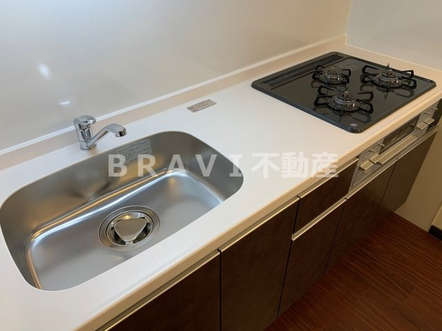 B-PROUD天満橋（ビープラウドテンマバシ）　BRAVI不動産のキッチン|【B-PROUD天満橋】使いやすいキッチンです