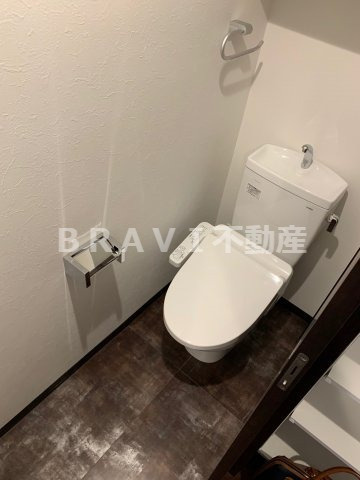B-PROUD天満橋（ビープラウドテンマバシ）　BRAVI不動産のトイレ|【B-PROUD天満橋】トイレです