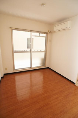 【洋室】 | ハイツソレイユ