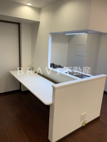 B-PROUD天満橋（ビープラウドテンマバシ）　BRAVI不動産のキッチン|【B-PROUD天満橋】キッチンでお料理をお楽しみください