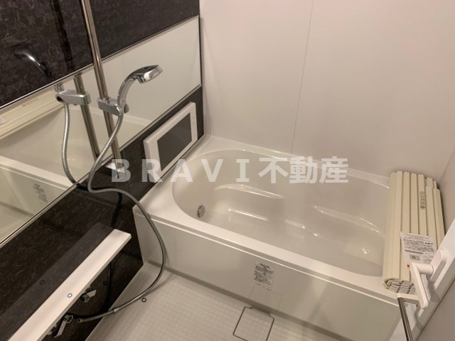 B-PROUD天満橋（ビープラウドテンマバシ）　BRAVI不動産の浴室|【B-PROUD天満橋】落ち着いた空間のお風呂です