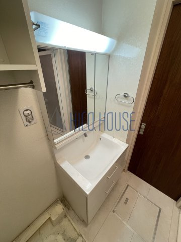 クレードルわかばの洗面所