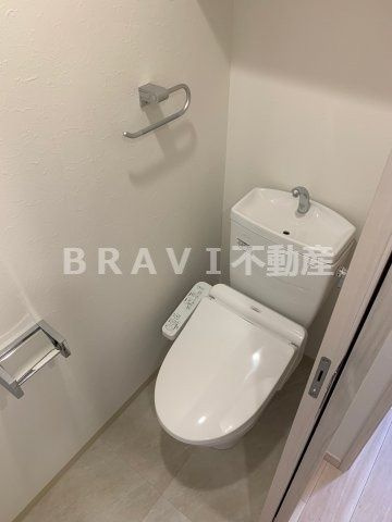 スプランディッド安土町　BRAVI不動産のトイレ|【スプランディット安土町】トイレも気になるポイント