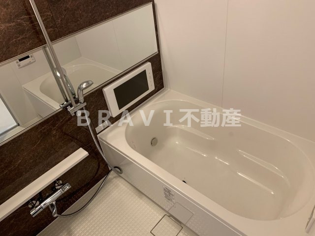 スプランディッド安土町　BRAVI不動産の浴室|【スプランディット安土町】日々の疲れを癒すお風呂付です