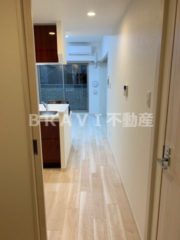 スプランディッド安土町　BRAVI不動産の内装|【スプランディット安土町】明るい室内です